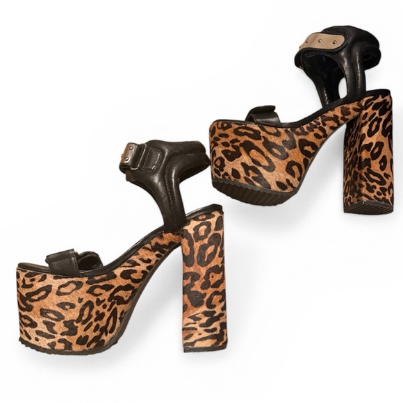 UNIF Goner Leopard Print Platform Heels Size 8 - Picture 2 of 12